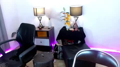 Selena the real cummer online show from January 2025 03:17:02 PM