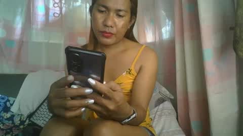 transhottie28 online show from February 2025 02:25:01 AM