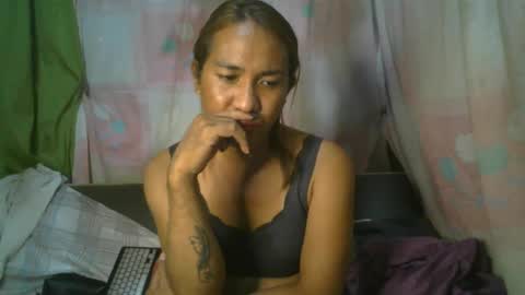 transhottie28 online show from March 2025 12:01:02 PM