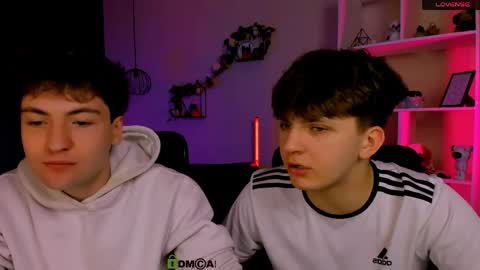 Travis online show from March 2026 09:45:01 AM