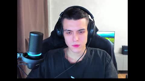 travisrivas online show from February 2025 07:25:01 PM