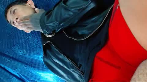 TRAV - INDEPENDENT MODEL online show from December 2024 06:23:02 PM