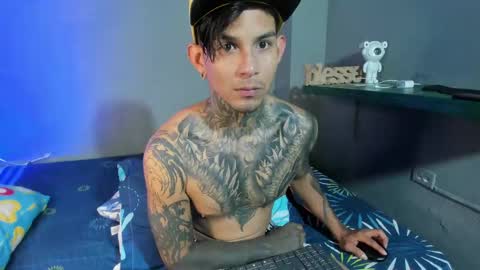 TRAV - INDEPENDENT MODEL online show from September 2025 05:18:01 AM