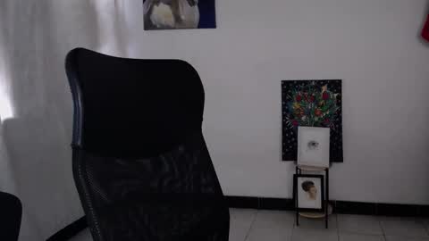 Emily online show from March 2026 07:32:01 PM