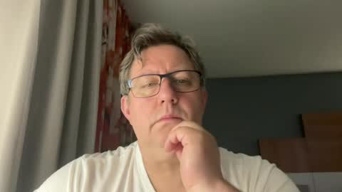 treborinthesky online show from June 2026 05:17:02 AM