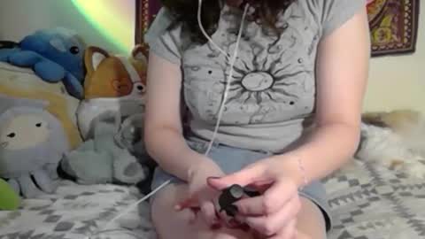 treecups online show from November 2025 10:19:01 PM