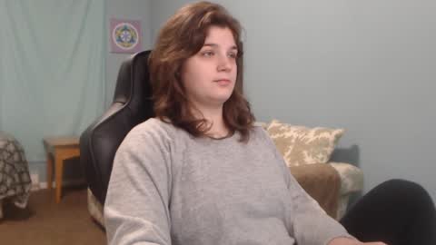 TreeJeanne online show from December 2024 01:56:02 PM