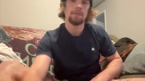 Snapshot of treeman817 chatting on December 2024 07:22:01 PM treeman817 online show from December 2024 07:22:01 PM