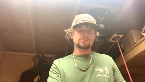 Snapshot of treeman817 chatting on March 2026 04:16:02 AM treeman817 online show from March 2026 04:16:02 AM