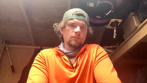 Snapshot of treeman817 chatting on April 2026 01:34:02 AM treeman817 online show from April 2026 01:34:02 AM