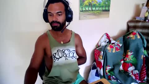 Snapshot of trek320rr chatting on December 2024 08:21:02 PM TREK320RR online show from December 2024 08:21:02 PM