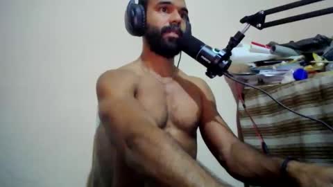 Snapshot of trek320rr chatting on March 2026 07:23:01 AM TREK320RR online show from March 2026 07:23:01 AM