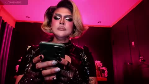 Jade online show from January 2025 10:11:02 AM