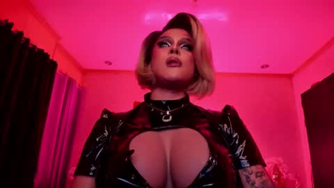 Jade online show from February 2025 07:31:02 PM