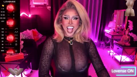 Jade online show from September 2025 12:21:02 PM