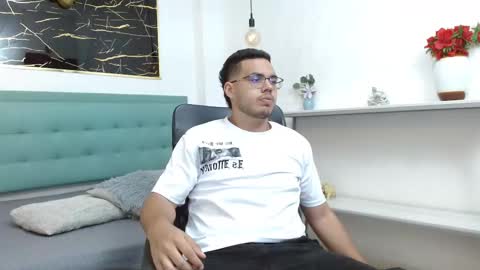 TREVOR  online show from February 2026 03:33:01 AM