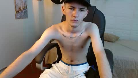 Snapshot of trevor_mob chatting on March 2026 08:04:01 PM trevor_mob online show from March 2026 08:04:01 PM