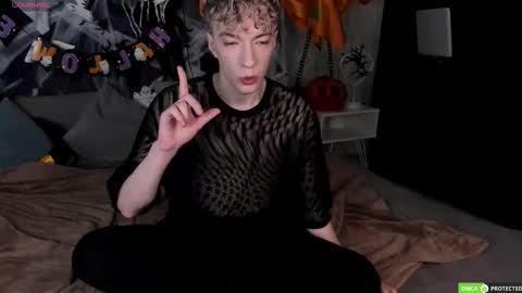 TrevorBenson online show from November 2025 06:15:02 AM