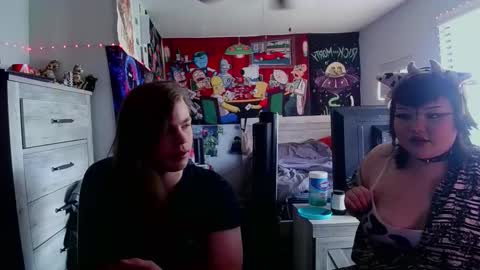 Snapshot of trhothoney chatting on February 2026 07:23:02 PM Trixie online show from February 2026 07:23:02 PM