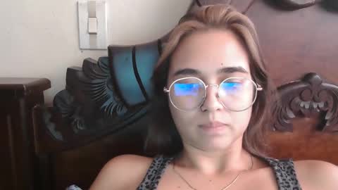 Snapshot of triana_bell chatting on January 2026 07:12:01 PM triana_bell online show from January 2026 07:12:01 PM