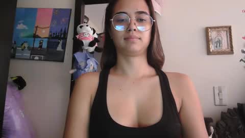 Snapshot of triana_bell chatting on March 2026 04:14:01 PM triana_bell online show from March 2026 04:14:01 PM
