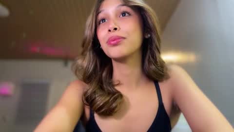 Triana online show from December 2025 01:53:01 PM