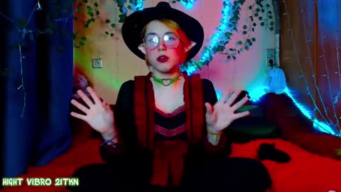 trickykitsune online show from February 2025 06:10:02 PM