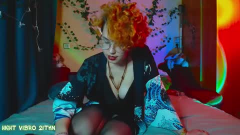 trickykitsune online show from March 2025 02:51:02 PM