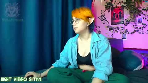 trickykitsune online show from August 2026 03:49:02 PM