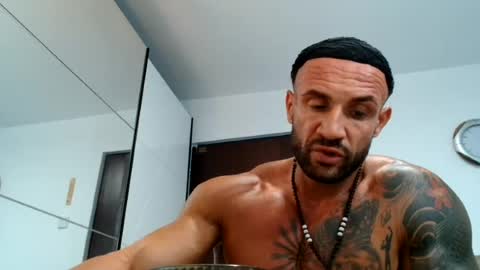 Snapshot of tridentmuscles chatting on August 2026 10:18:01 AM tridentmuscles online show from August 2026 10:18:01 AM