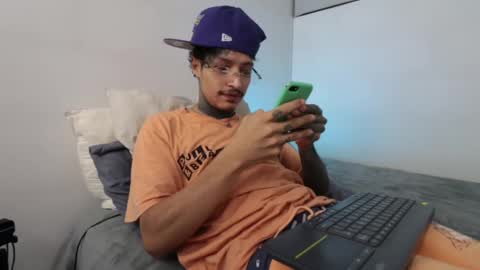 - trieone online show from February 2025 08:11:02 AM