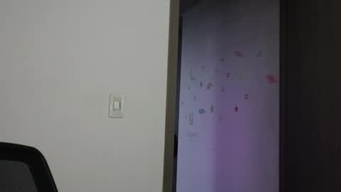 - trieone online show from September 2025 11:10:02 PM