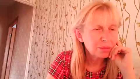 TrinaAdair online show from November 2025 11:21:02 AM