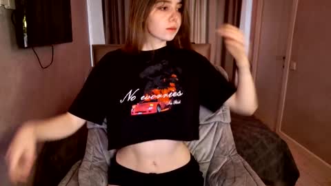 tripleprinces online show from October 2025 06:12:01 AM