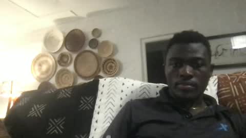 Trisboo5 online show from December 2024 06:42:02 PM