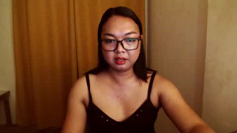 trisha online show from December 2025 02:09:02 AM