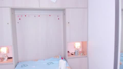 TRISHA online show from November 2025 04:26:02 AM