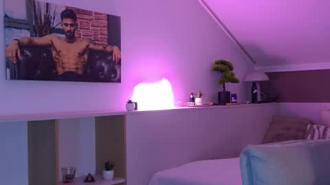 Snapshot of tristangreyaura chatting on March 2026 06:37:01 AM Trystan Grey online show from March 2026 06:37:01 AM