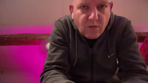 Triton online show from September 2025 02:59:02 AM