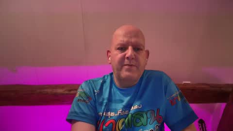 Triton online show from February 2026 07:34:02 PM