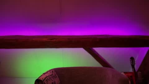 Triton online show from April 2026 07:07:02 PM