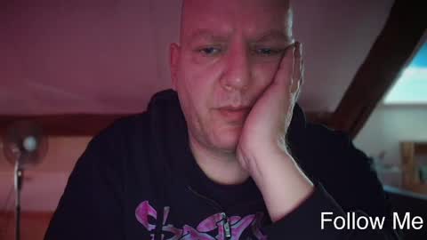 Triton online show from May 2026 03:52:02 PM