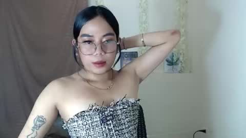 trixie_foxslut online show from November 2025 08:31:02 AM
