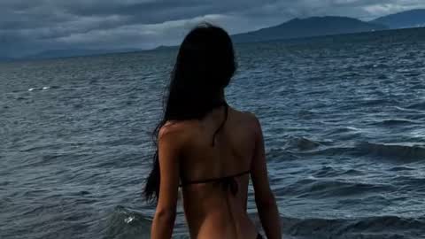 Snapshot of trixieemerald chatting on January 2025 11:24:01 PM trixieemerald online show from January 2025 11:24:01 PM