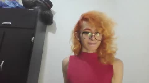 Trixy Rose online show from January 2025 12:00:02 AM