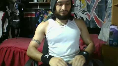 Andrew online show from November 2025 10:52:01 PM