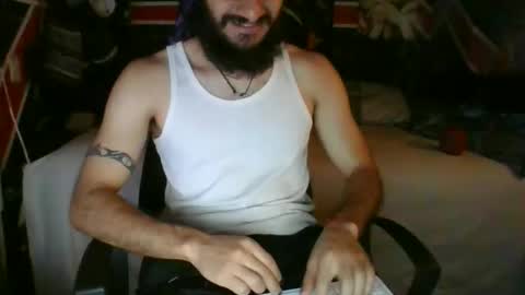 Snapshot of trizquelmen chatting on April 2026 02:55:02 PM Andrew online show from April 2026 02:55:02 PM