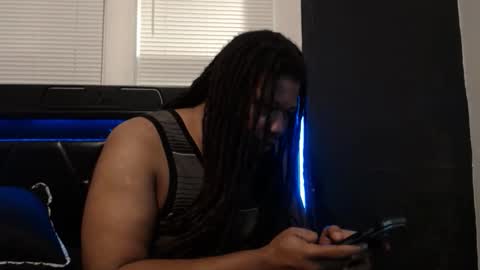 Trmdstrong online show from October 2025 03:28:01 AM