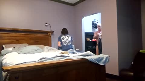 Snapshot of trojanswingers chatting on December 2025 06:30:02 AM trojanswingers online show from December 2025 06:30:02 AM