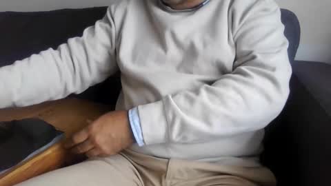 tronando online show from June 2026 07:58:02 PM